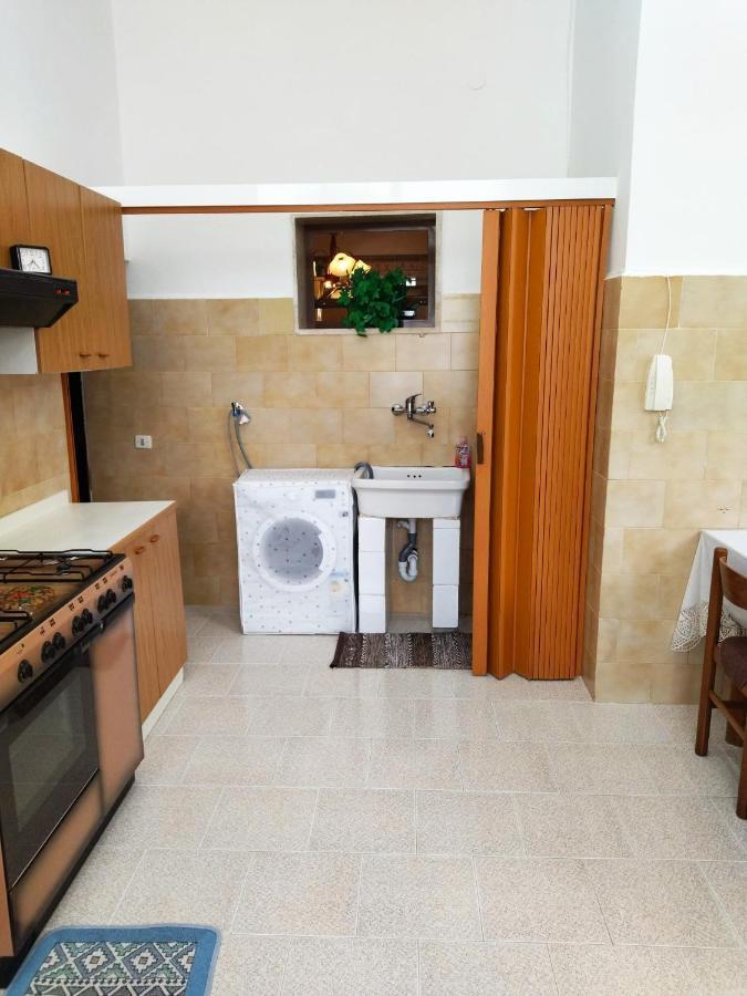 Nonno Ciccio Apartment Lizzano  Zewnętrze zdjęcie